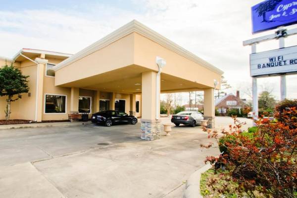 Cypress Inn & Suites Washington - Chocowinity NC By OYO