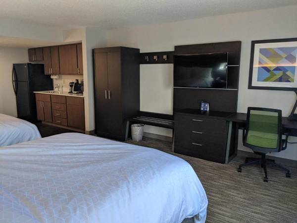 Workspace - Holiday Inn Express Hotel & Suites Charlotte-Concord I-85 an IHG Hotel