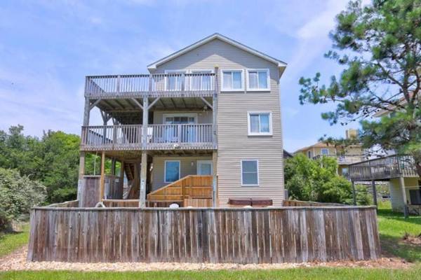 1702 - Sandpiper Lookout