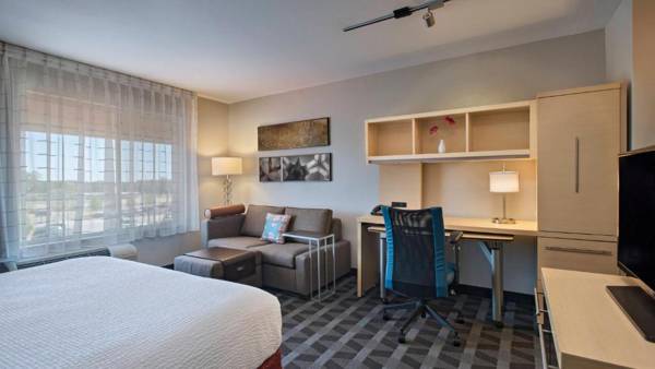Workspace - TownePlace Suites Fayetteville Cross Creek