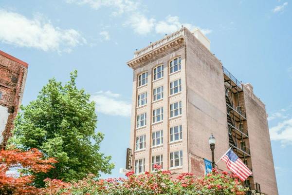 The Esquire Hotel Downtown Gastonia Ascend Hotel Collection