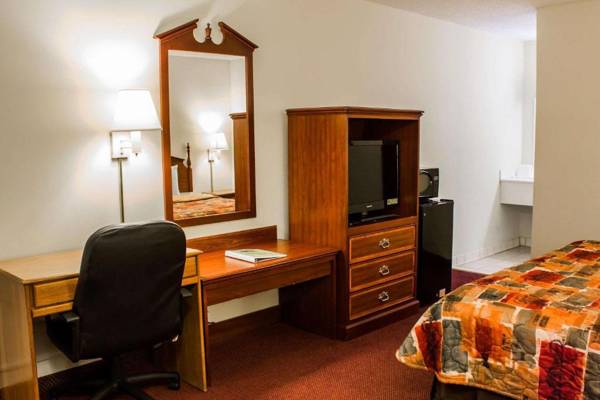 Workspace - Econo Lodge Goldsboro