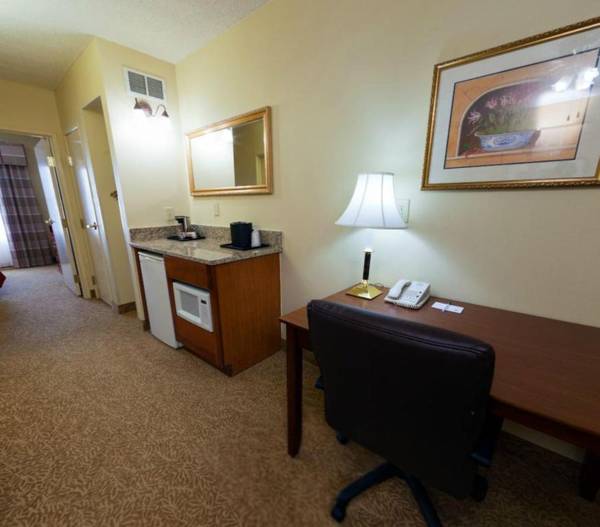 Workspace - Country Inn & Suites by Radisson Goldsboro NC