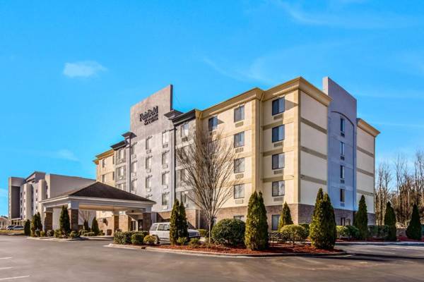 Fairfield by Marriott Inn & Suites Greensboro Coliseum Area