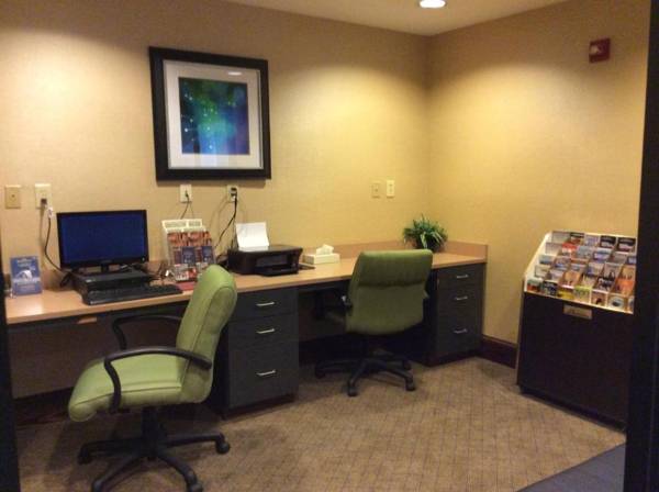 Workspace - Wingate by Wyndham High Point