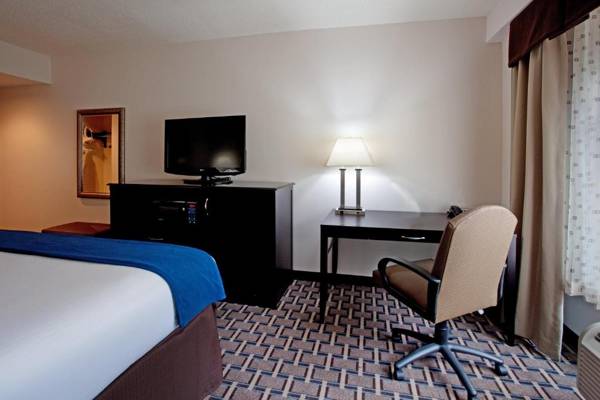 Workspace - Holiday Inn Express Hotel & Suites Hope Mills-Fayetteville Airport an IHG Hotel
