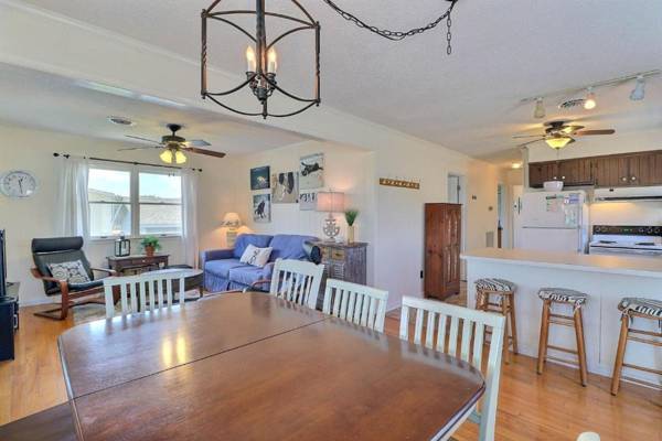 4011 - The Dog`s House