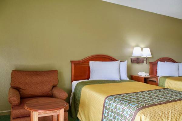 Faremont Inn & Suites