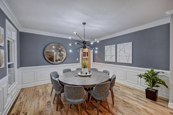 Hidden Harbor by Stay Lake Norman