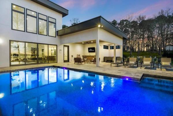 Shoreline on Stonemarker by Stay Lake Norman