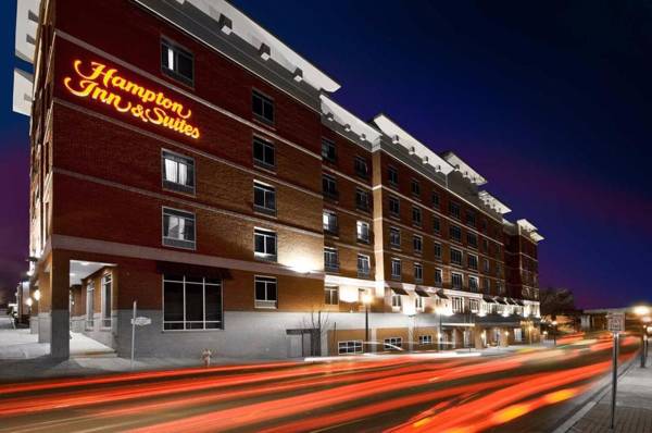 Hampton Inn & Suites - Raleigh Downtown