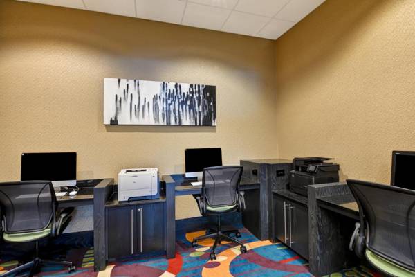 Workspace - Hilton Garden Inn Raleigh/Crabtree Valley