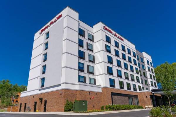 Hampton Inn & Suites Raleigh Midtown NC