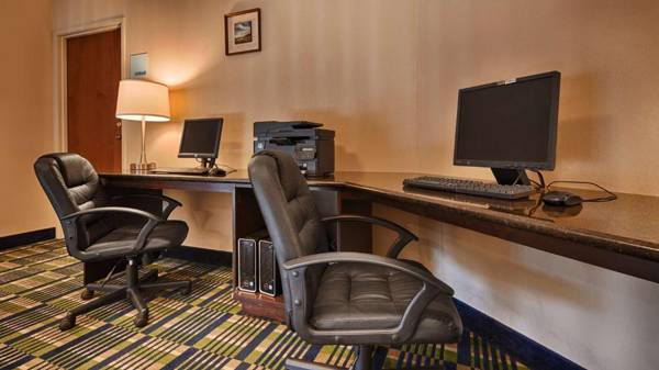 Workspace - SureStay Plus Hotel by Best Western Roanoke Rapids I-95