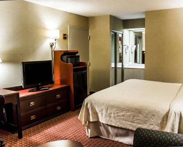 Quality Inn Roanoke near Lake Gaston