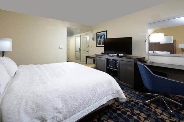 Workspace - Hampton Inn Roxboro