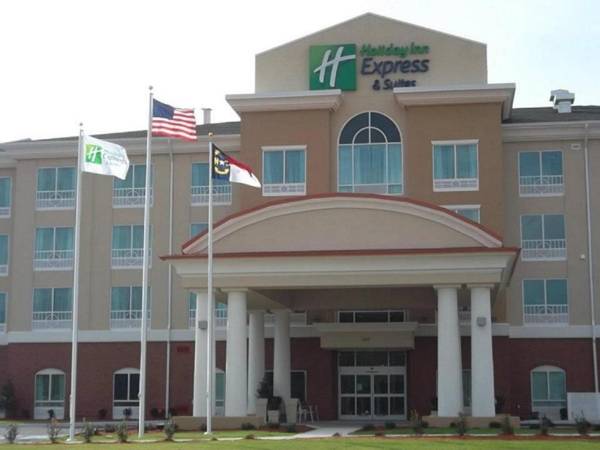 Holiday Inn Express & Suites - Smithfield/Selma an IHG Hotel