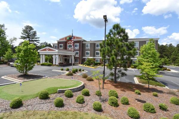 Holiday Inn Express & Suites Southern Pines-Pinehurst Area an IHG Hotel