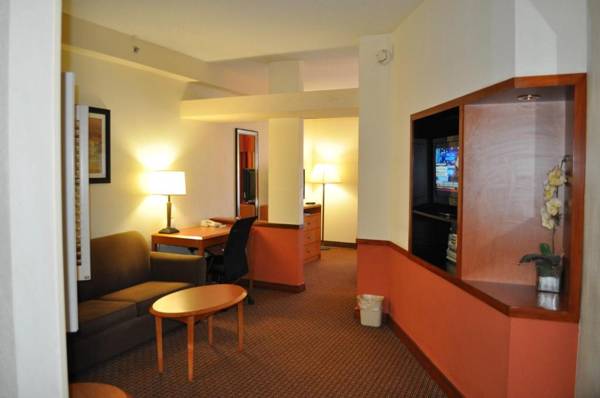 Holiday Inn Express Williamston an IHG Hotel