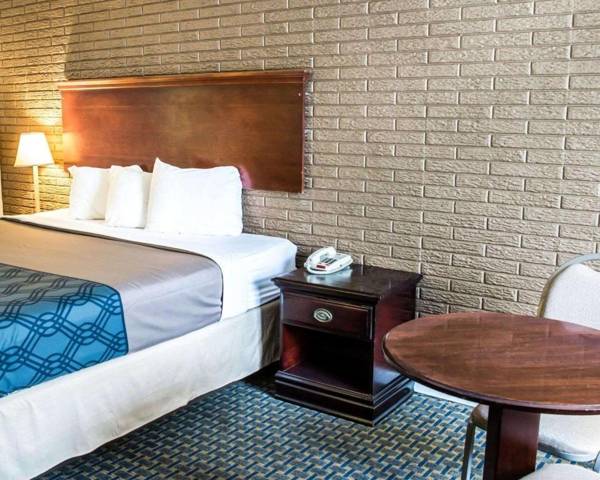 Rodeway Inn & Suites Wilmington North