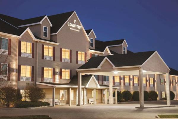 Country Inn & Suites by Radisson Bismarck ND