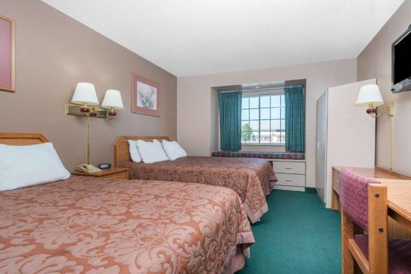 Super 8 by Wyndham Fargo Airport