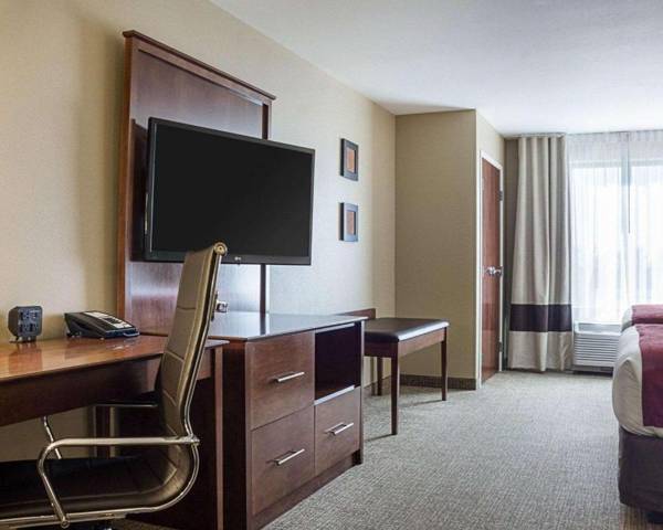 Workspace - Comfort Suites Medical Center