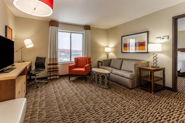 Workspace - Candlewood Suites Fargo South-Medical Center an IHG Hotel