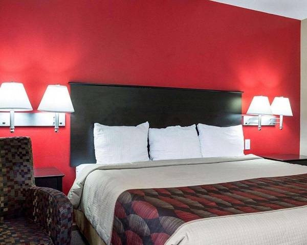 Econo Lodge Jamestown