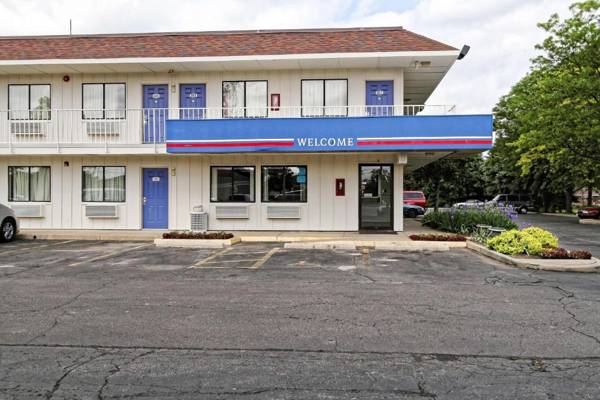 Motel 6-Amherst OH - Cleveland West - Lorain