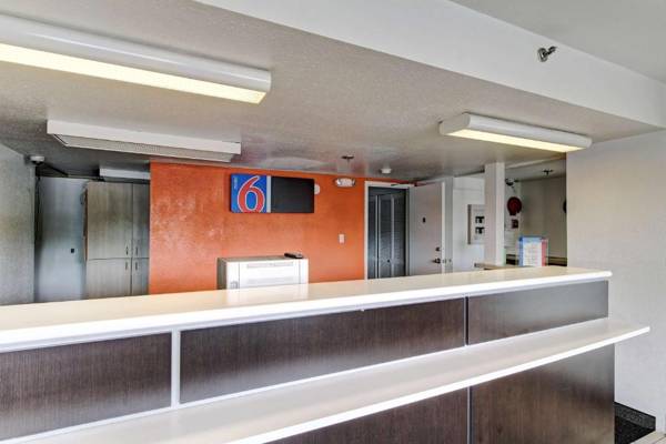 Motel 6-Amherst OH - Cleveland West - Lorain