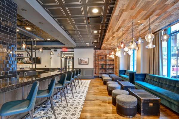 Curio Collection by Hilton The Cincinnatian Hotel