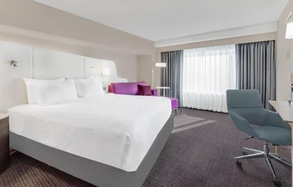 Workspace - Crowne Plaza Cleveland at Playhouse Square an IHG Hotel