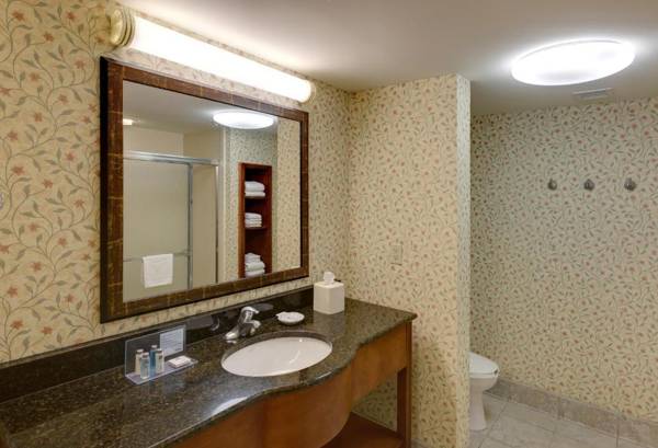 Hampton Inn & Suites Columbus Polaris