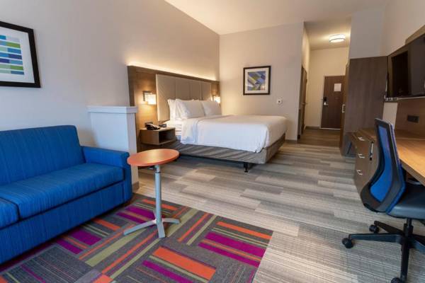 Workspace - Holiday Inn Express & Suites - Columbus - Worthington an IHG Hotel