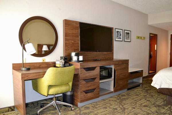 Workspace - Hampton Inn Dayton/Huber Heights