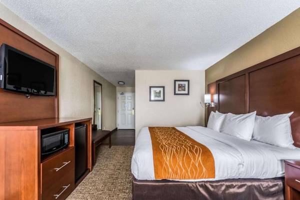 Comfort Inn & Suites Dayton North