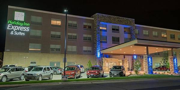 Holiday Inn Express & Suites Dayton North - Vandalia an IHG Hotel