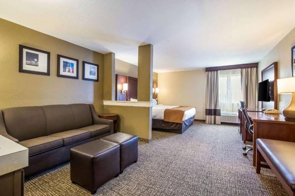 Comfort Inn & Suites Fairborn near Wright Patterson AFB