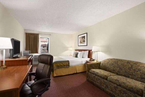 Workspace - Days Inn by Wyndham Middletown