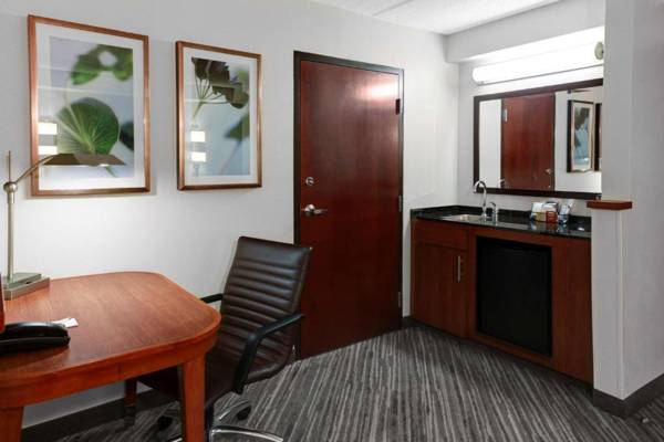 Workspace - Hyatt Place Cleveland Independence