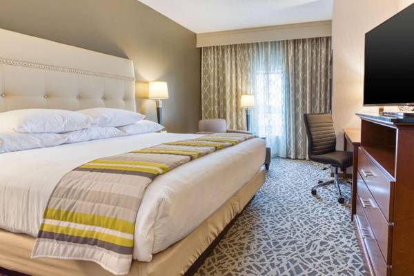 Workspace - Drury Inn & Suites Cincinnati Northeast Mason