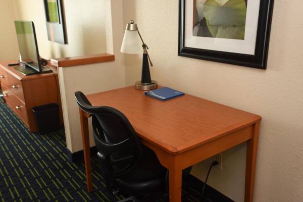 Workspace - Fairfield Inn Middletown Monroe