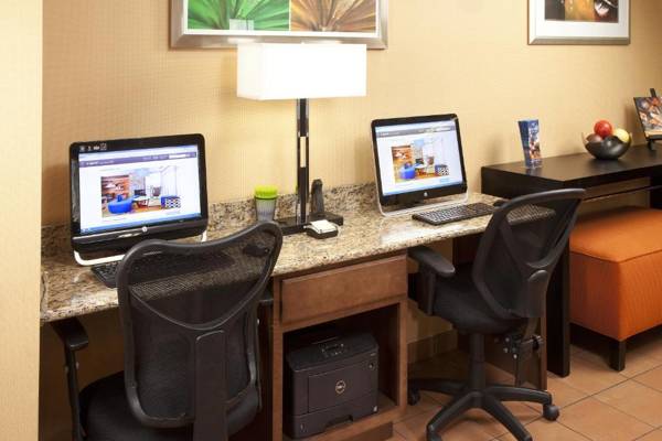 Workspace - Fairfield Inn by Marriott Richmond