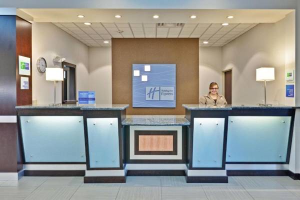 Holiday Inn Express & Suites - New Philadelphia Southwest an IHG Hotel