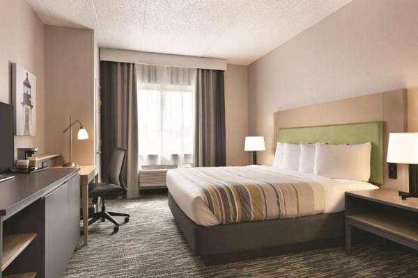 Workspace - Country Inn & Suites by Radisson Port Clinton OH