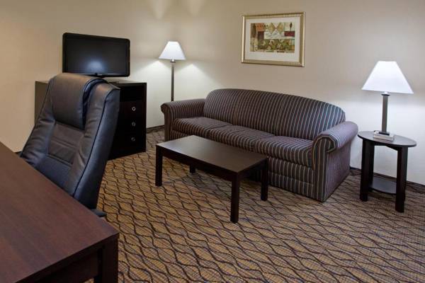 Holiday Inn Express & Suites Columbus East - Reynoldsburg an IHG Hotel