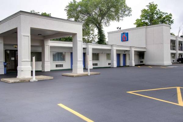 Motel 6-Richfield OH