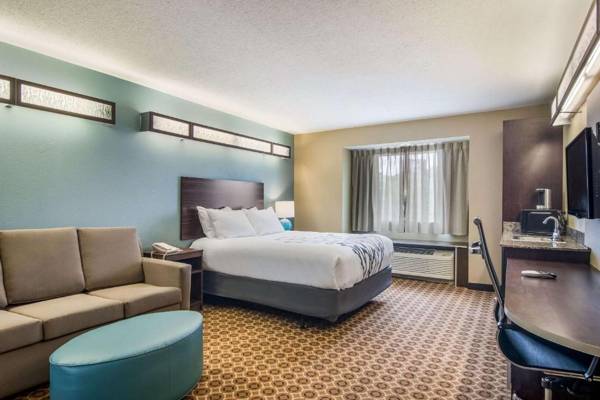 Workspace - Sleep Inn & Suites Steubenville at the University