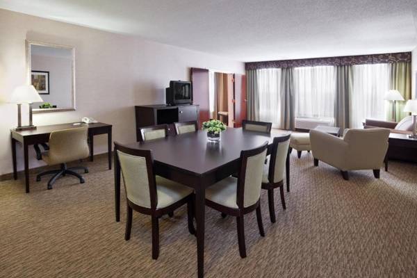 Workspace - Holiday Inn Express Hotel & Suites Cleveland-Streetsboro an IHG Hotel